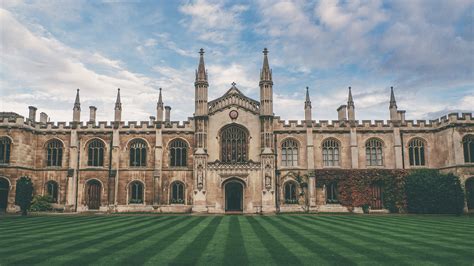 cambridge university law masters.